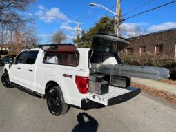 2023 Ford F150 XL 4WD 4Dr Super Crew Cab Command Unit full