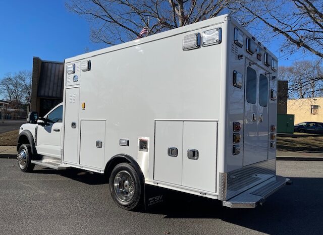 2023 F450 AEV Type1 4×4 Remounted SIV Ambulance Gas full