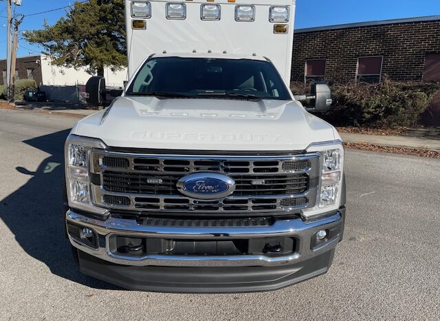 2023 F450 AEV Type1 4×4 Remounted SIV Ambulance Gas full