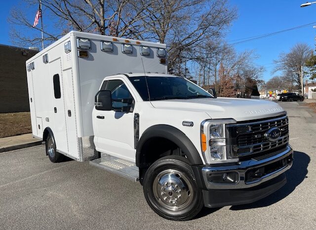 2023 F450 AEV Type1 4×4 Remounted SIV Ambulance Gas full