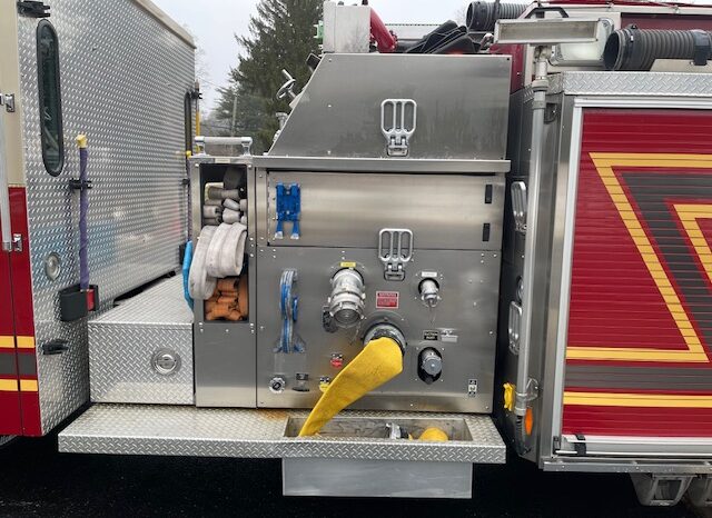 2006 HME 4Dr Rescue Pumper 1,200 / 1,750 GPM 24k Miles full