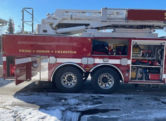 2003 American LaFrance Eagle LTI  95ft Quint 38k Miles full