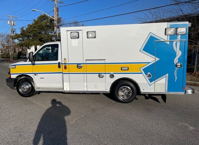 2013 Chevy Express 3500 Braun Type III Duramax Ambulance full