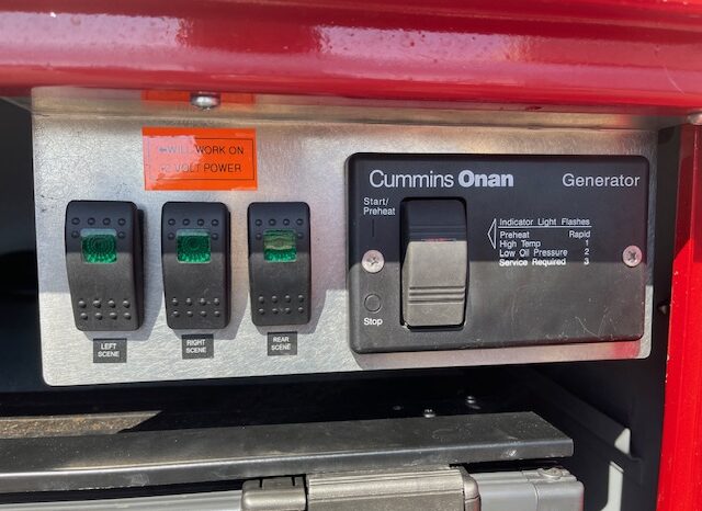 ? FOR SALE – 2010 Chevy Silverado 3500 HD 4×4 – Built by Pierce – Fire Police Rescue ? full