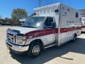 ? 2016 Ford E450 Super Duty AEV Type III Ambulance – ONLY 31K MILES