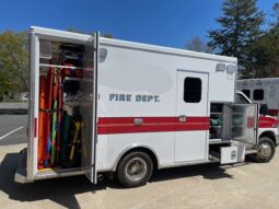 2017 Ford E450 Super Duty AEV Type III Ambulance – ONLY 35K MILES full