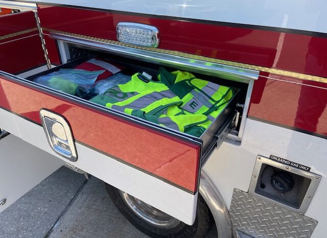 2017 Ford E450 Super Duty AEV Type III Ambulance – ONLY 35K MILES full