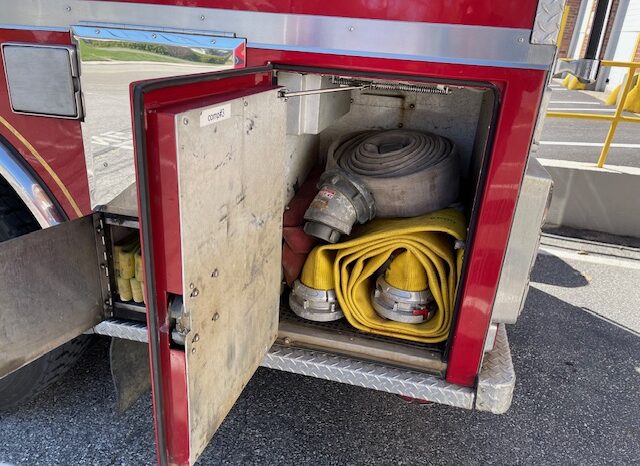 1999 Mack KME Renegade Tanker Pumper 3500/500 full