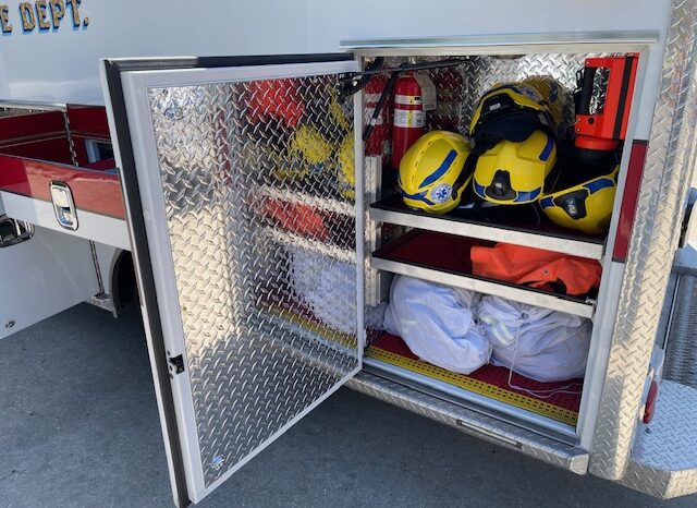 ? 2016 Ford E450 Super Duty AEV Type III Ambulance – ONLY 31K MILES full