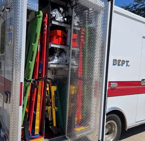 ? 2016 Ford E450 Super Duty AEV Type III Ambulance – ONLY 31K MILES full