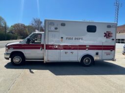 ? 2016 Ford E450 Super Duty AEV Type III Ambulance – ONLY 31K MILES full