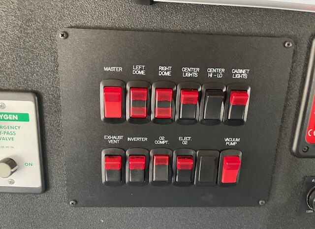 2017 Ford E450 Super Duty AEV Type III Ambulance – ONLY 35K MILES full