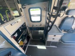 ? 2016 Ford E450 Super Duty AEV Type III Ambulance – ONLY 31K MILES full