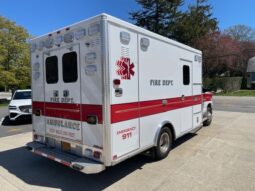 ? 2016 Ford E450 Super Duty AEV Type III Ambulance – ONLY 31K MILES full