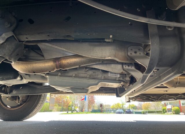 ? 2016 Ford E450 Super Duty AEV Type III Ambulance – ONLY 31K MILES full