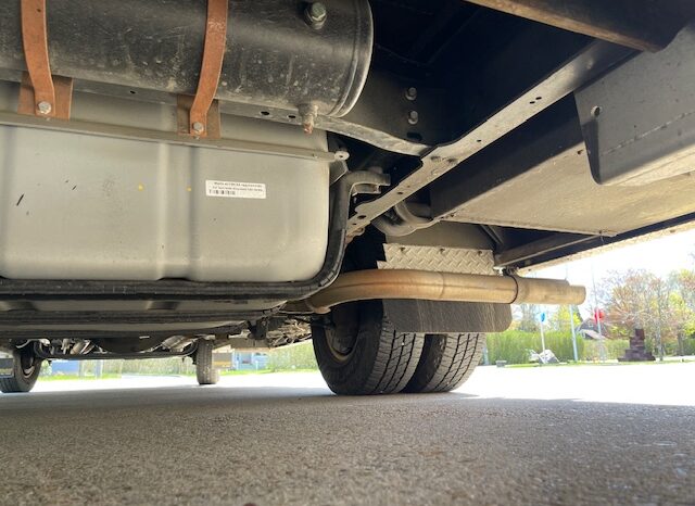 2017 Ford E450 Super Duty AEV Type III Ambulance – ONLY 35K MILES full