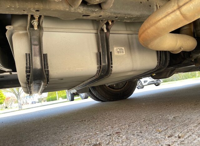 2017 Ford E450 Super Duty AEV Type III Ambulance – ONLY 35K MILES full