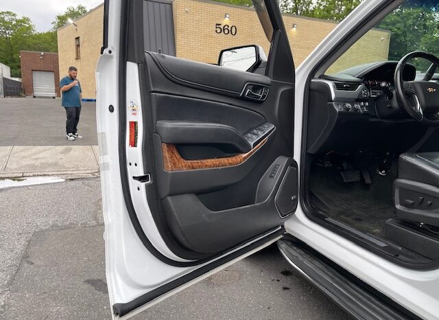 2015 CHEVY SUBURBAN LTZ 4X4 COMMAND VEHICLE – FULLY EQUIPPED full