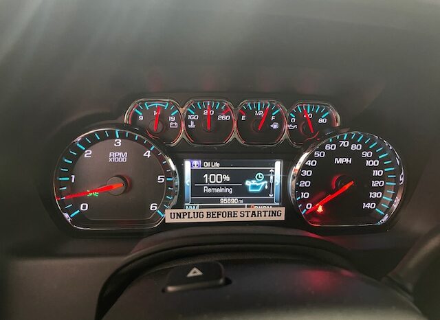 2015 CHEVY SUBURBAN LTZ 4X4 COMMAND VEHICLE – FULLY EQUIPPED full