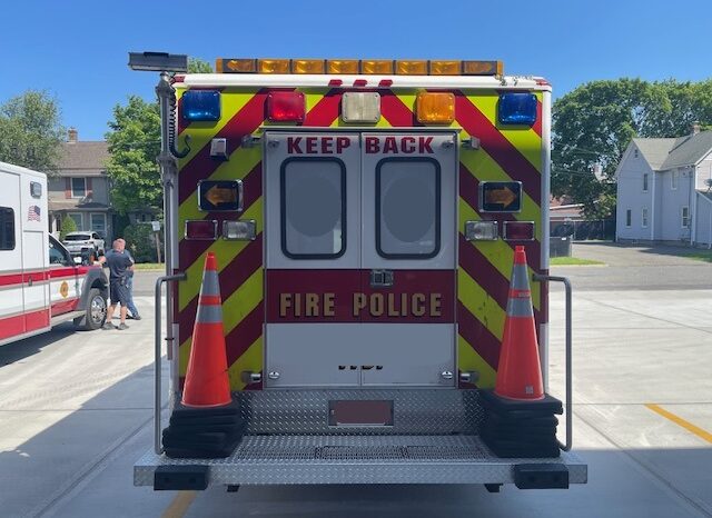 FOR SALE: 1999 FORD E450 SUPER DUTY WHEELED COACH FIRE POLICE AMBULANCE full