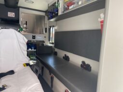 FOR SALE: 2015 Ford F450 Super Duty 4×4 PL Custom Type 1 Ambulance full