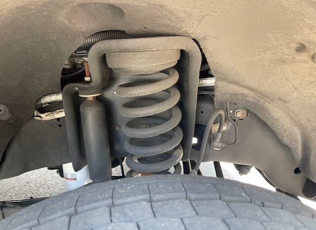 FOR SALE: 2015 Ford F-550 Super Duty AEV 4×4 Type 1 Ambulance full