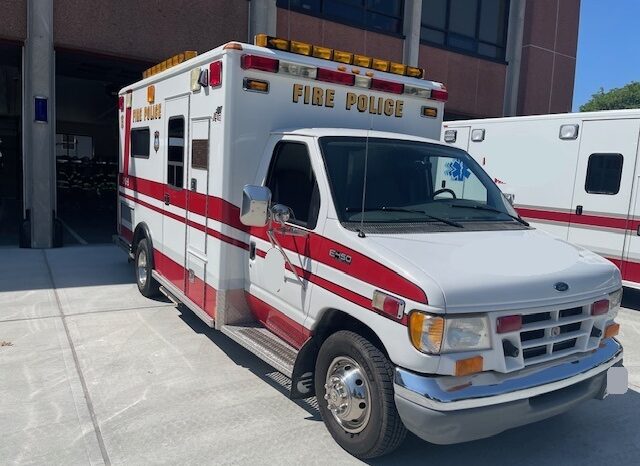 FOR SALE: 1999 FORD E450 SUPER DUTY WHEELED COACH FIRE POLICE AMBULANCE full