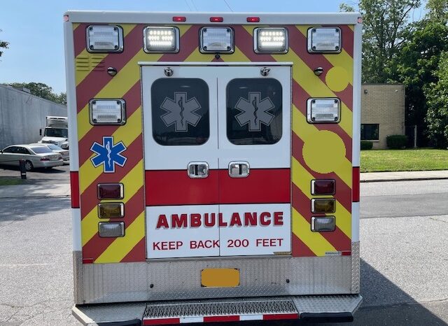 FOR SALE: 2015 Ford F-550 Super Duty AEV 4×4 Type 1 Ambulance full