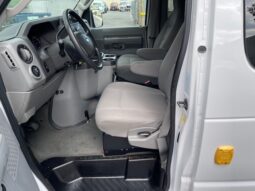 FOR SALE: 2009 Ford E-350 Super Duty XLT Extended – 15 Passenger Van 31k Miles  full