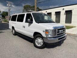 FOR SALE: 2009 Ford E-350 Super Duty XLT Extended – 15 Passenger Van 31k Miles  full