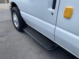 FOR SALE: 2009 Ford E-350 Super Duty XLT Extended – 15 Passenger Van 31k Miles  full