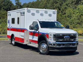 2025 Ford F-550 Super Duty XLT 4×4 Lifeline Type 1 SIV Remount Ambulance 