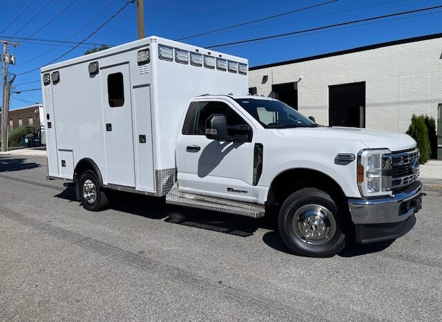 2024 FORD F-350 SUPER DUTY XLT 4×4 AEV TYPE 1 ETA REMOUNT AMBULANCE full