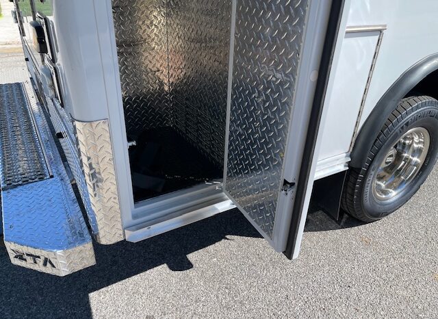 2024 FORD F-350 SUPER DUTY XLT 4×4 AEV TYPE 1 ETA REMOUNT AMBULANCE full