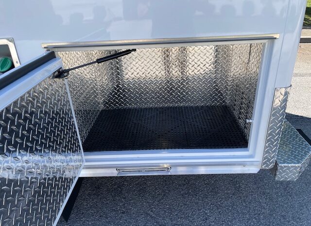 2024 FORD F-350 SUPER DUTY XLT 4×4 AEV TYPE 1 ETA REMOUNT AMBULANCE full