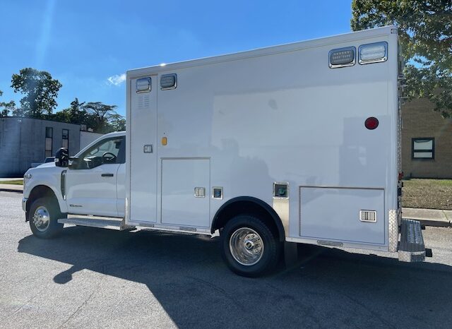 2024 FORD F-350 SUPER DUTY XLT 4×4 AEV TYPE 1 ETA REMOUNT AMBULANCE full
