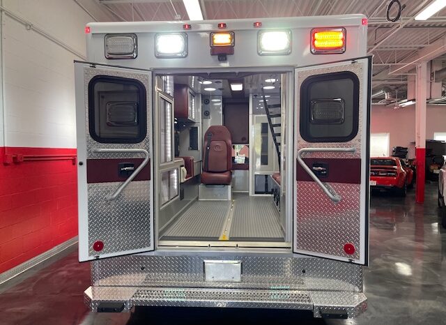 2024 FORD F-350 SUPER DUTY XLT 4×4 AEV TYPE 1 ETA REMOUNT AMBULANCE full