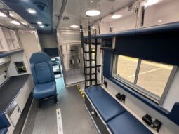 2025 Ford F-550 Super Duty XLT 4×4 Lifeline Type 1 SIV Remount Ambulance  full