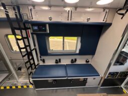 2025 Ford F-550 Super Duty XLT 4×4 Lifeline Type 1 SIV Remount Ambulance  full