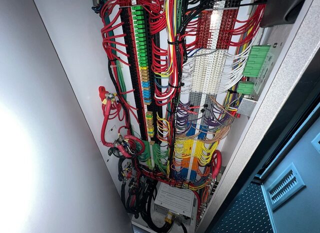 2025 Ford F-550 Super Duty XLT 4×4 Lifeline Type 1 SIV Remount Ambulance  full