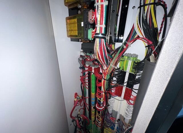 2025 Ford F-550 Super Duty XLT 4×4 Lifeline Type 1 SIV Remount Ambulance  full