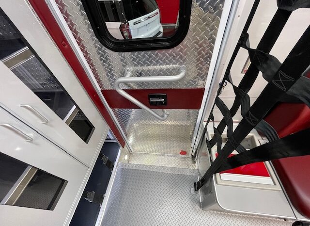 2024 FORD F-350 SUPER DUTY XLT 4×4 AEV TYPE 1 ETA REMOUNT AMBULANCE full