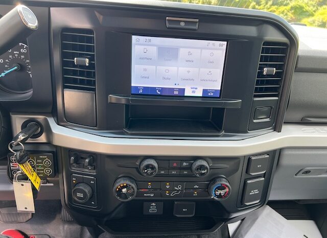 2025 Ford F-550 Super Duty XLT 4×4 Lifeline Type 1 SIV Remount Ambulance  full