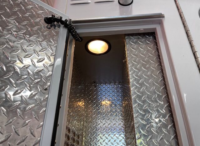 2024 FORD F-350 SUPER DUTY XLT 4×4 AEV TYPE 1 ETA REMOUNT AMBULANCE full