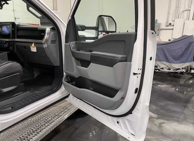 2024 FORD F-350 SUPER DUTY XLT 4×4 AEV TYPE 1 ETA REMOUNT AMBULANCE full