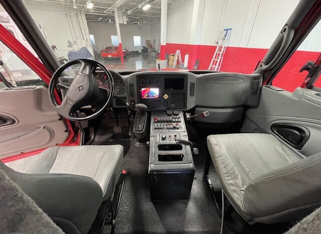 2003 International 4300 / DT466 – PL Custom Medium Duty Ambulance full