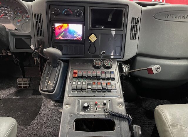 2003 International 4300 / DT466 – PL Custom Medium Duty Ambulance full