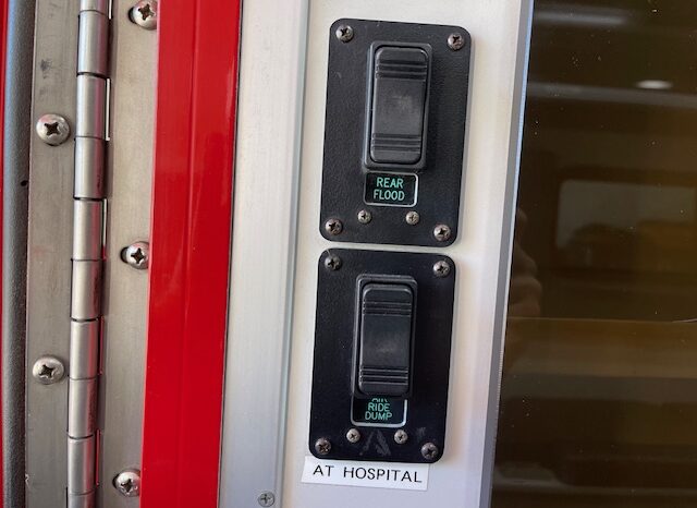 2003 International 4300 / DT466 – PL Custom Medium Duty Ambulance full