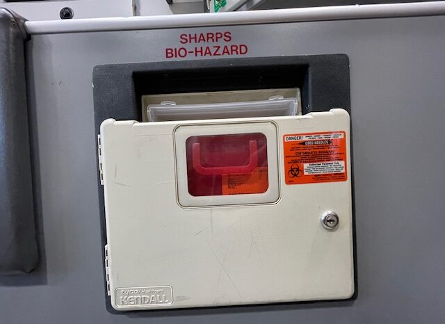 2003 International 4300 / DT466 – PL Custom Medium Duty Ambulance full