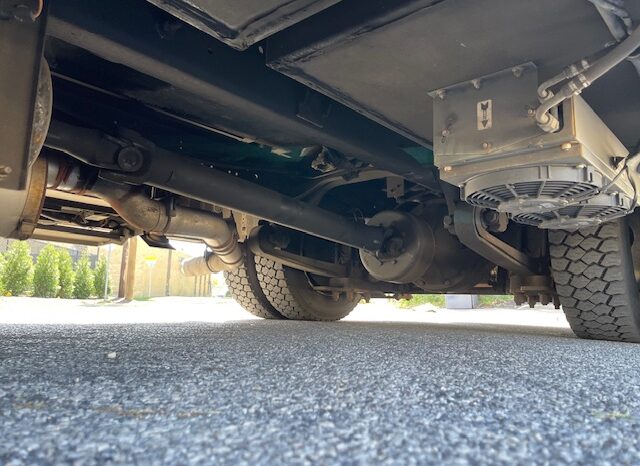 2003 International 4300 / DT466 – PL Custom Medium Duty Ambulance full